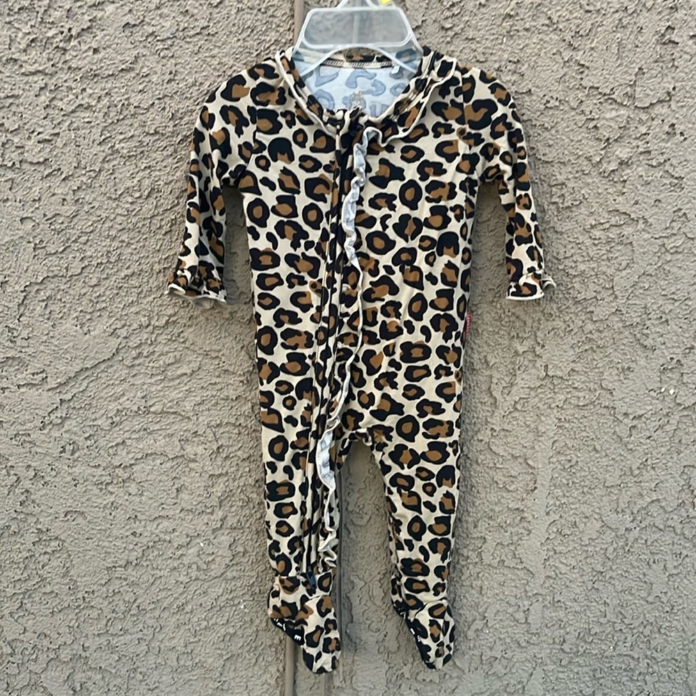 Easweet Baby Girl bamboo sleeper Newborn romper Ruffles Leopard Print
